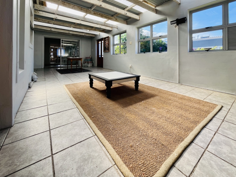 3 Bedroom Property for Sale in Sandbaai Western Cape